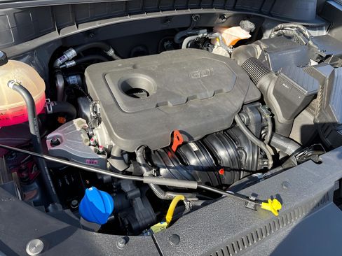 Used 2021 Hyundai Tucson Ultimate w/ Cargo Package image 26