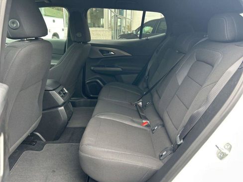 New 2026 Chevrolet Equinox EV LT image 20