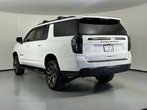 Used 2022 Chevrolet Suburban Z71 image 5