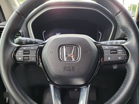 Used 2024 Honda Pilot EX-L image 17