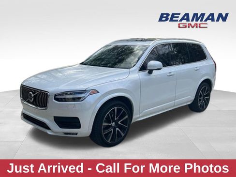 Used 2021 Volvo XC90 T6 Momentum w/ Climate Package AWD/4WD image 1