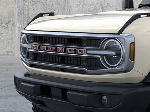 New 2026 Ford Bronco Outer Banks AWD/4WD image 14