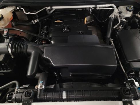 Used 2016 Chevrolet Colorado W/T RWD image 30