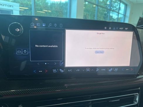 New 2026 Chevrolet Traverse High Country w/ LPO, Floor Liner Package image 22