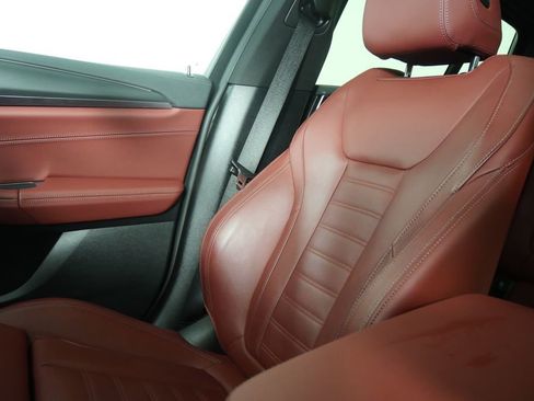 Certified 2025 BMW X4 M40i image 29