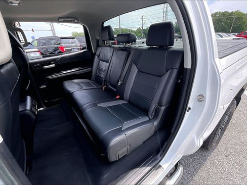 Used 2019 Toyota Tundra Limited w/ Limited Premium Package AWD/4WD image 25