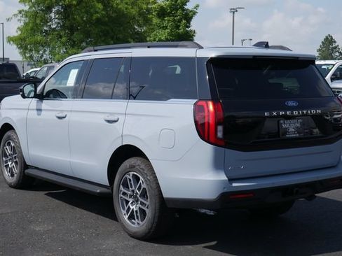 New 2026 Ford Expedition Active AWD/4WD image 11