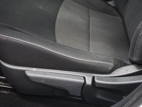 Used 2024 Nissan Sentra SV FWD image 7