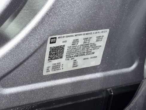 Used 2024 Chevrolet Equinox Premier FWD image 31