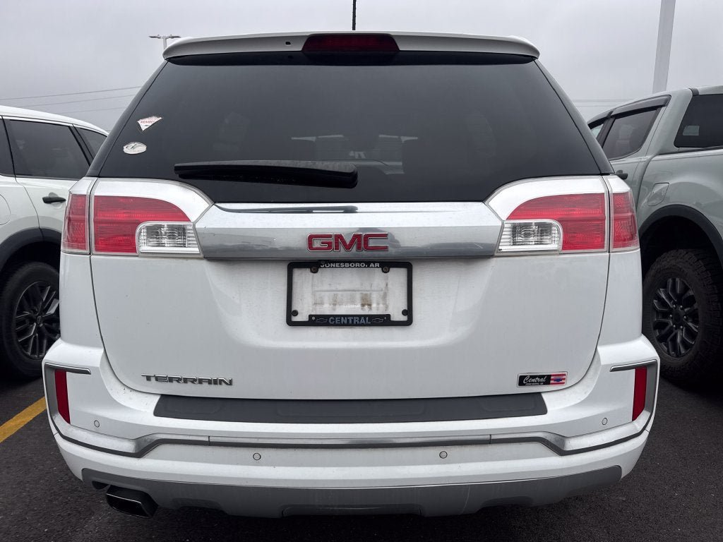 Used 2017 GMC Terrain Denali FWD image 4