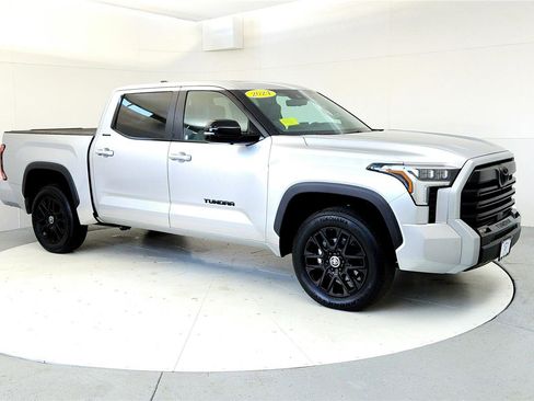 Used 2024 Toyota Tundra Limited image 7