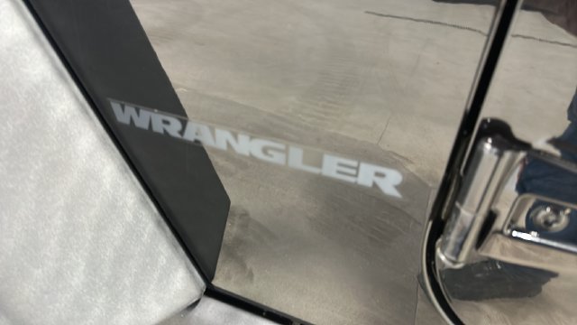 Used 2017 Jeep Wrangler Sport AWD/4WD image 26