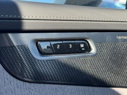 New 2026 Volvo XC90 T8 Ultra w/ Protection Package Premier image 10