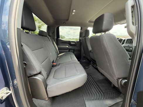 Used 2021 Chevrolet Silverado 1500 Custom AWD/4WD image 27