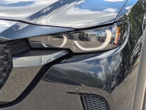 Used 2025 MAZDA CX-50 AWD 2.5 S w/ Preferred Package image 9