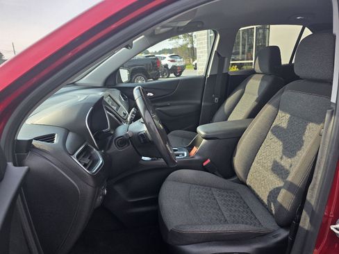 Used 2022 Chevrolet Equinox LT image 10