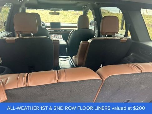 Used 2022 Lincoln Aviator Reserve w/ Equipment Group 201A AWD/4WD image 10