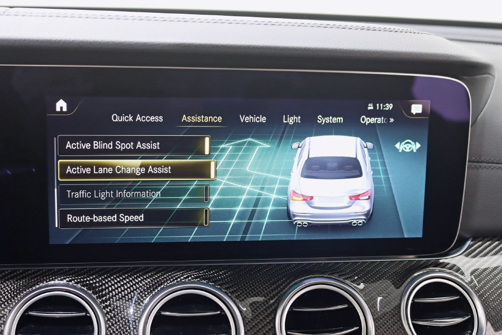 Used 2022 Mercedes-Benz E 53 AMG 4MATIC Sedan image 28
