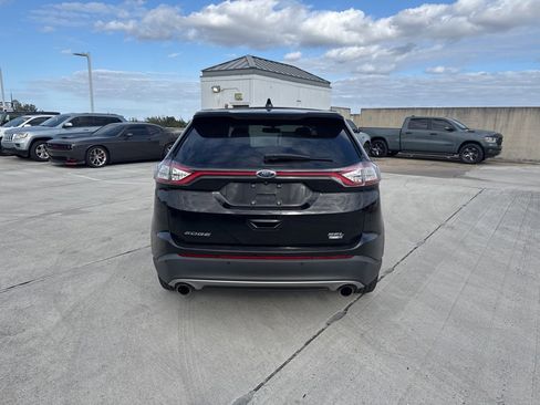 Used 2017 Ford Edge SEL w/ Equipment Group 201A image 6
