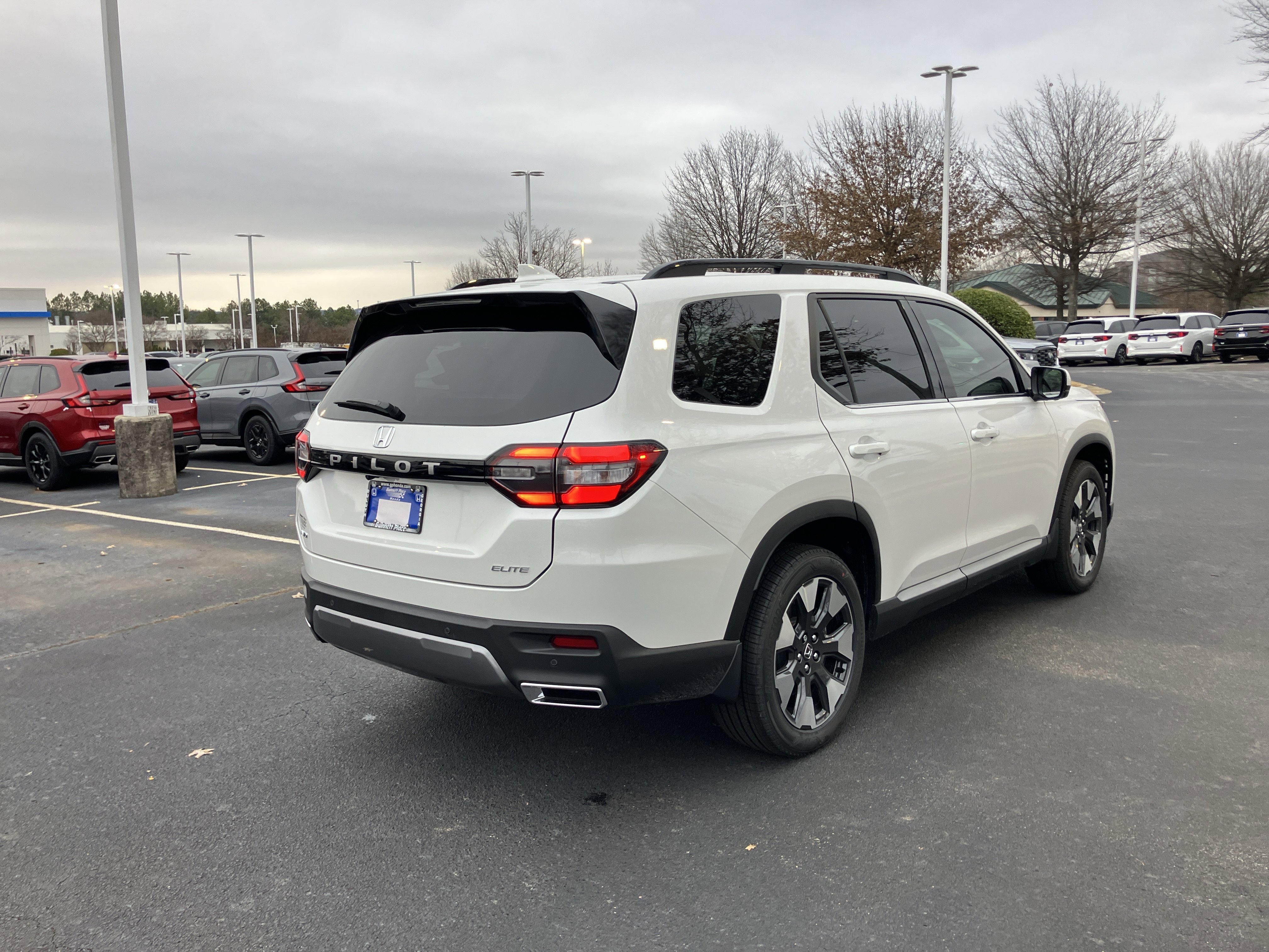 New 2026 Honda Pilot Elite image 9