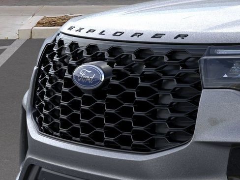 New 2026 Ford Explorer ST-Line w/ ST-Line Street Pack image 17