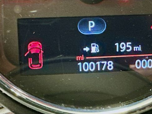 Used 2017 MINI Cooper Clubman ALL4 image 19