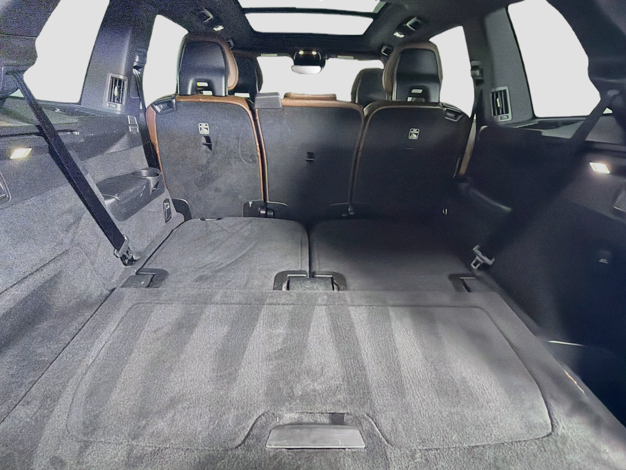 Used 2018 Volvo XC90 T6 Inscription w/ Convenience Package AWD/4WD image 29