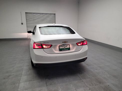 Used 2023 Chevrolet Malibu LT w/ Driver Confidence Package FWD image 6