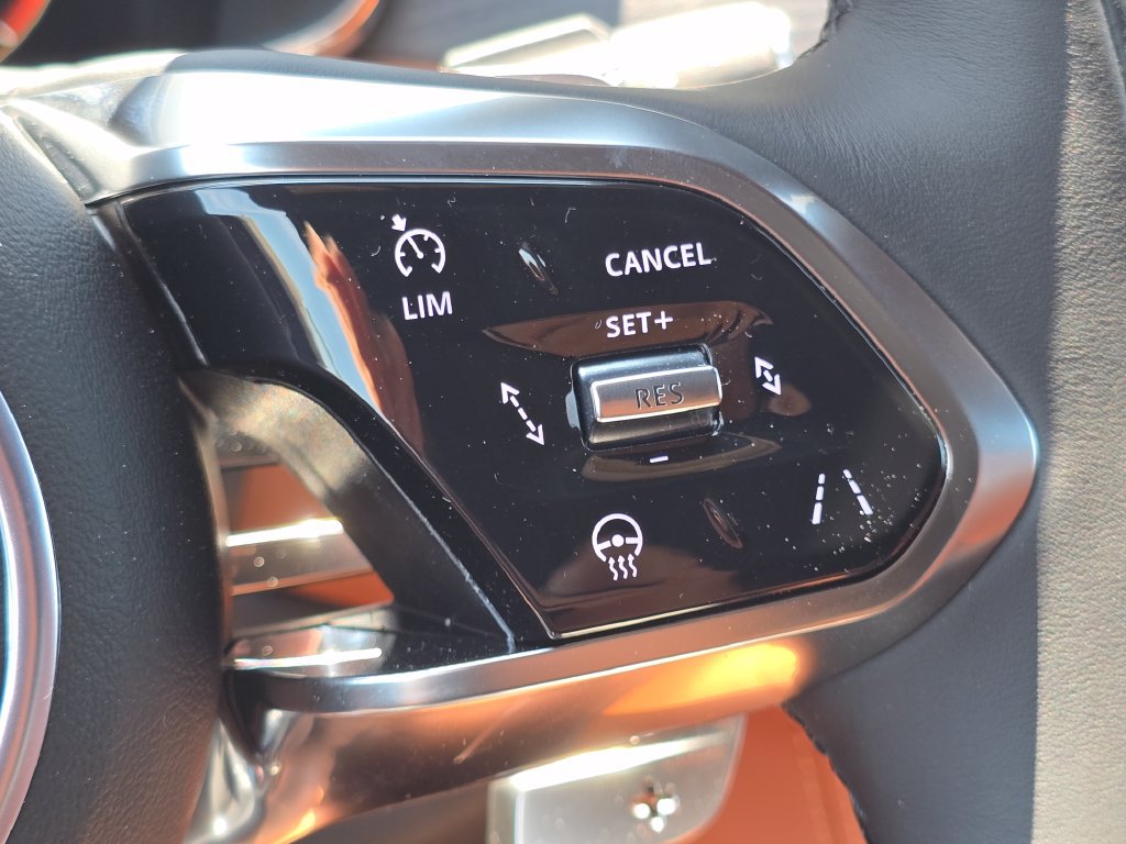 New 2026 Jaguar F-PACE R-Dynamic S AWD/4WD image 17