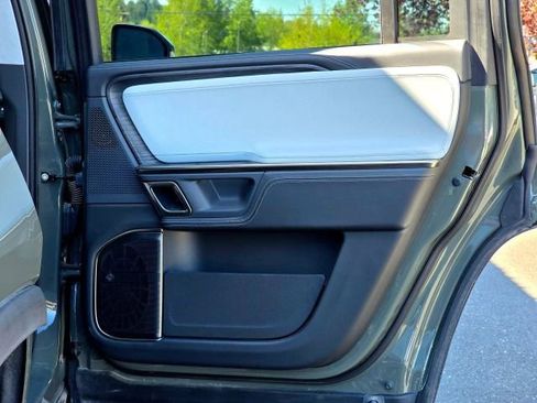 Used 2023 Rivian R1S Launch Edition AWD/4WD image 35