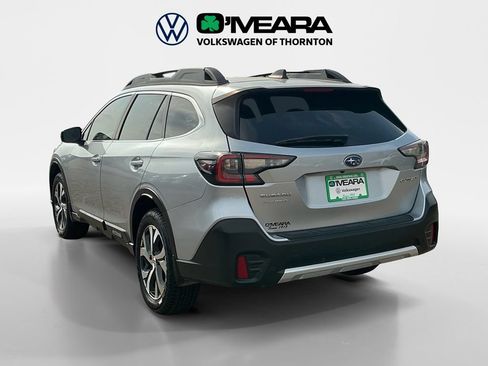 Used 2022 Subaru Outback Limited w/ Popular Package #2 AWD/4WD image 3