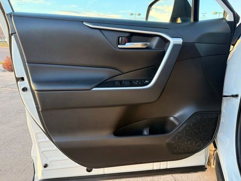 Used 2023 Toyota RAV4 XLE image 10