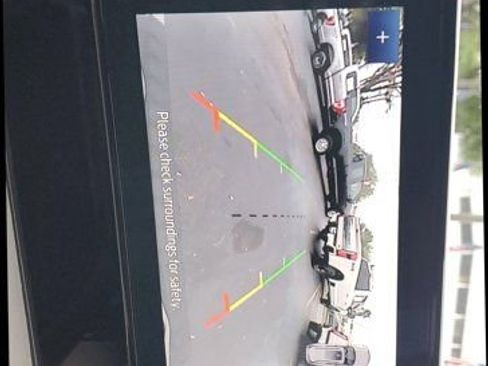 Certified 2022 Ford Explorer XLT w/ Equipment Group 202A image 28