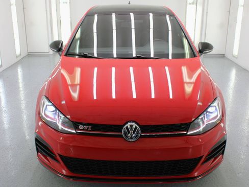 Used 2021 Volkswagen GTI SE FWD image 3
