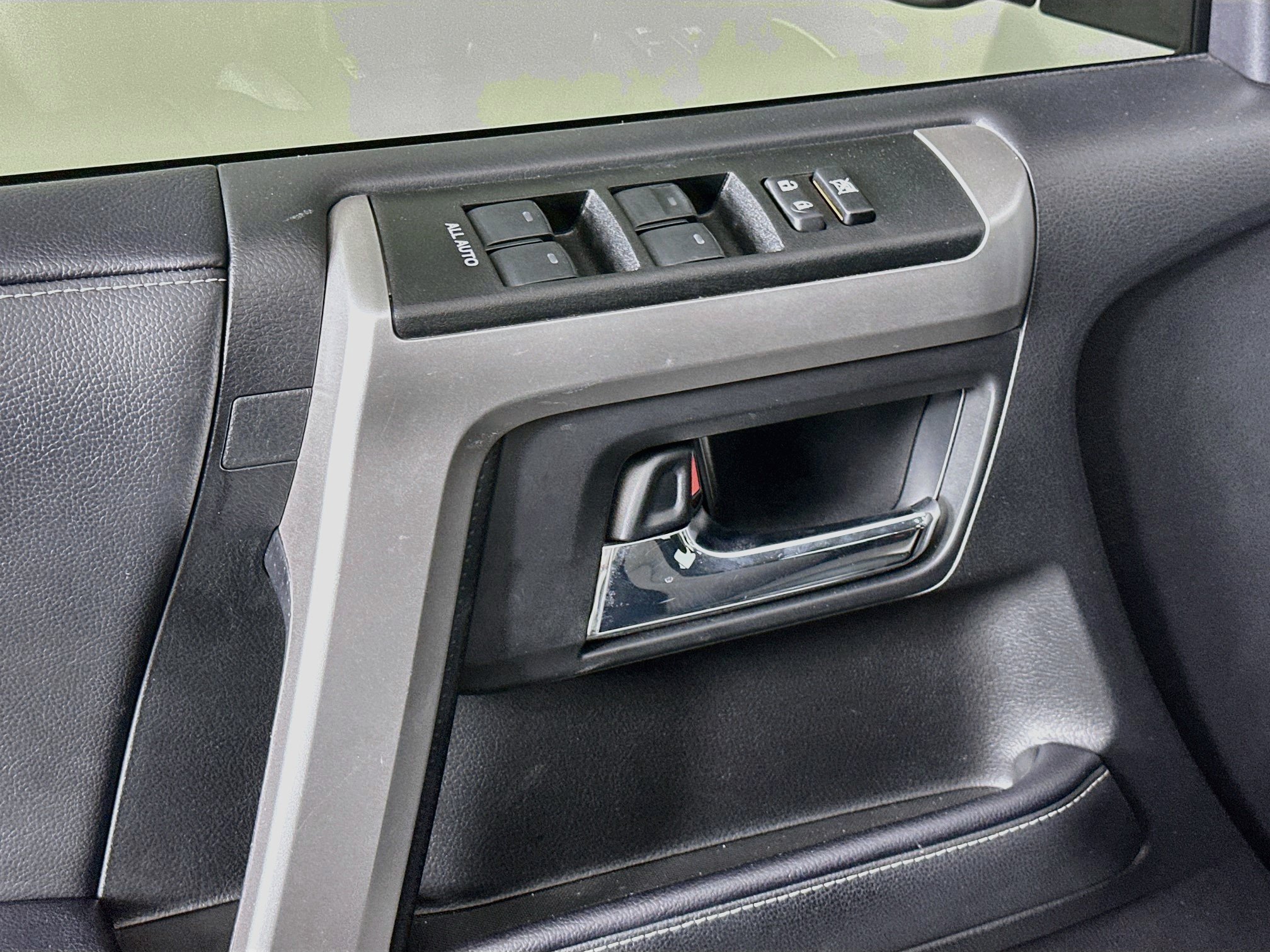 Used 2024 Toyota 4Runner SR5 RWD image 15