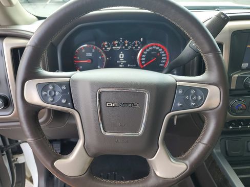 Used 2016 GMC Sierra 2500 Denali w/ Duramax Plus Package AWD/4WD image 20