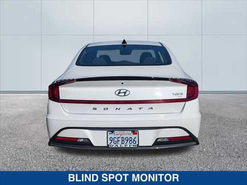 Used 2023 Hyundai Sonata Blue image 4
