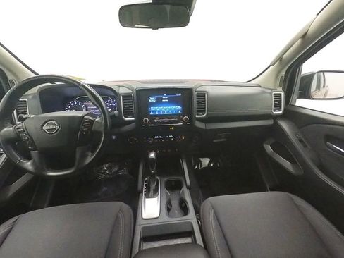 Used 2022 Nissan Frontier SV AWD/4WD image 25
