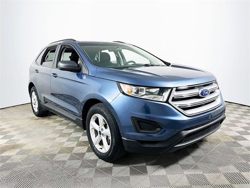 Used 2018 Ford Edge SE image 1