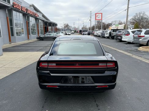 Used 2025 Dodge Charger R/T w/ Quick Order Package 25M R/T image 7