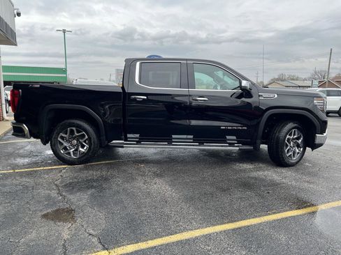 New 2026 GMC Sierra 1500 SLT w/ SLT Premium Plus Package AWD/4WD image 4