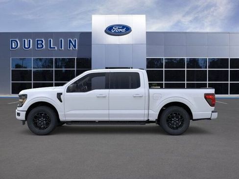 New 2026 Ford F150 XLT w/ XLT Black Appearance Package RWD image 3