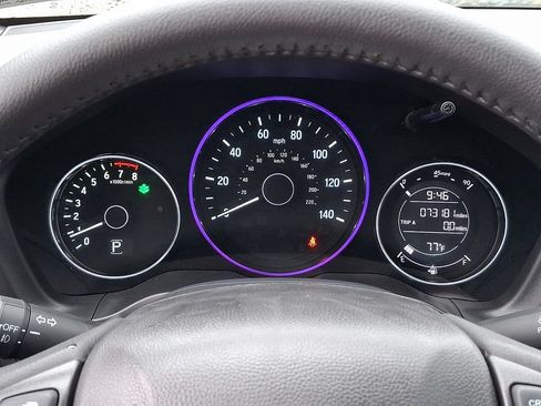 Used 2022 Honda HR-V Sport image 20