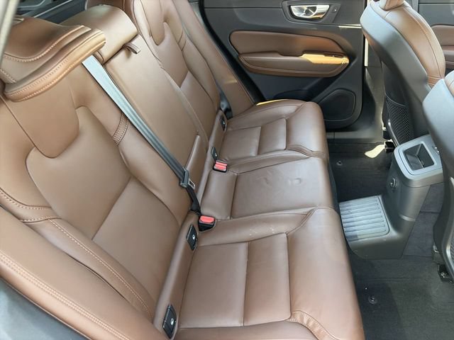 Certified 2025 Volvo XC60 T8 Ultra w/ Protection Package Premier AWD/4WD image 14