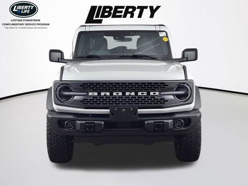 Used 2025 Ford Bronco Badlands AWD/4WD image 8