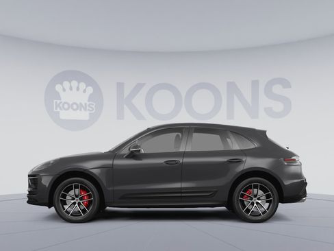 Used 2024 Porsche Macan AWD/4WD image 2