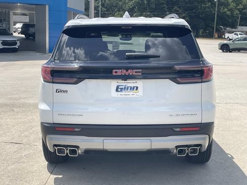 Used 2026 GMC Acadia Elevation w/ Elevation Premium Package FWD image 3
