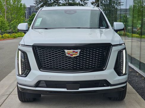 New 2026 Cadillac Escalade Platinum Sport AWD/4WD image 8