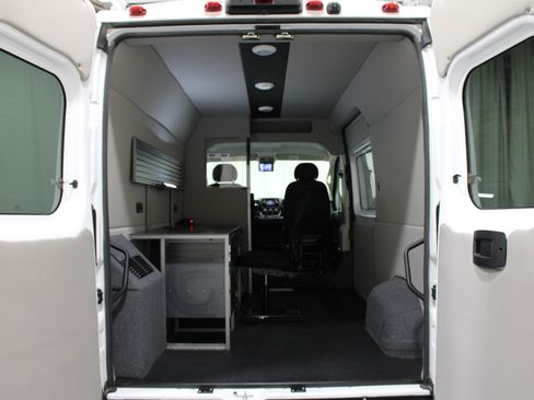 Used 2021 RAM ProMaster 1500 image 19