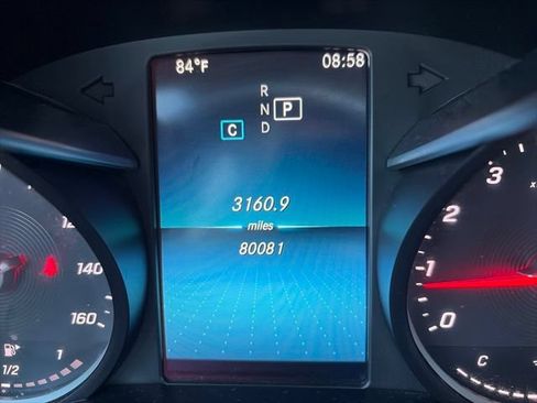 Used 2019 Mercedes-Benz C 300 Sedan w/ Premium Package image 8